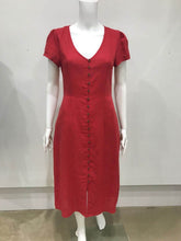 Load image into Gallery viewer, Buttom up dress
