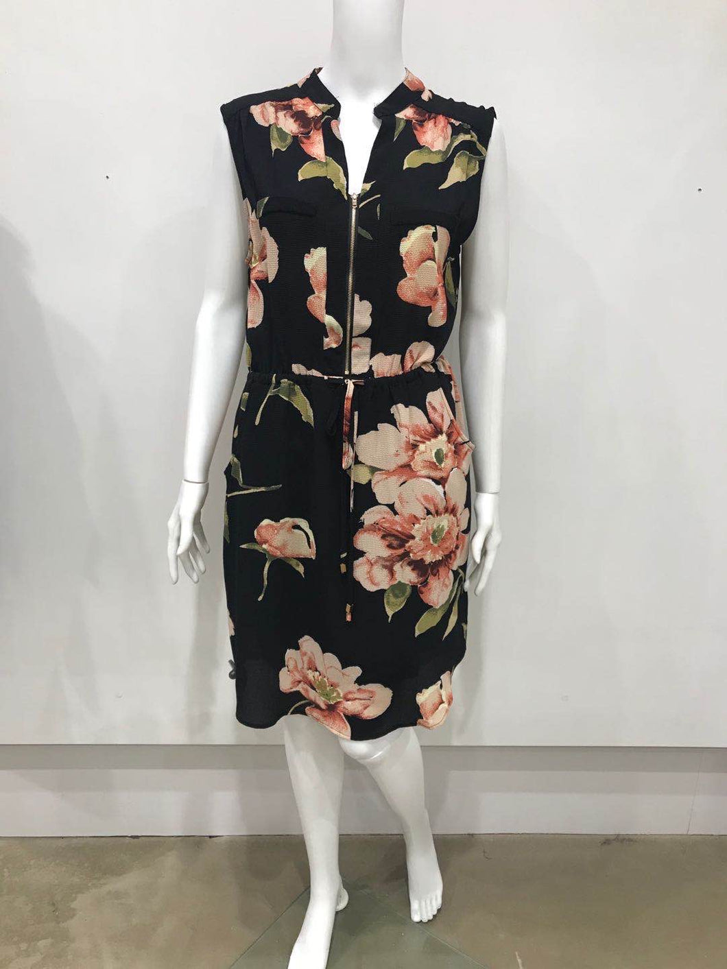 1/2 zip floral dress