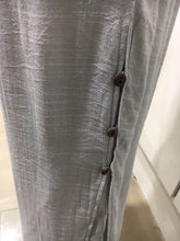 Load image into Gallery viewer, Double layered 3/4 pants
