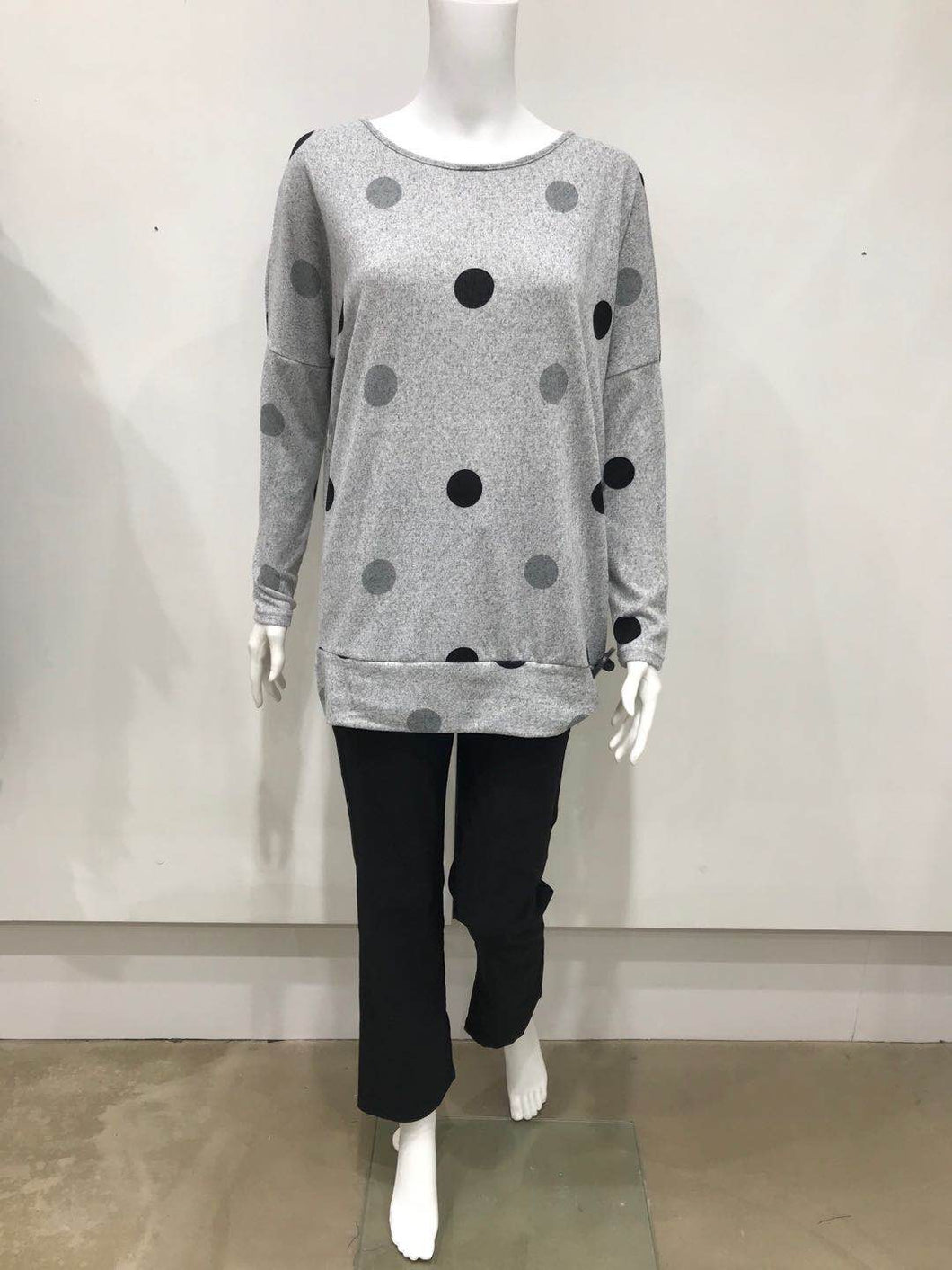 Spotted jumper
