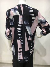 Load image into Gallery viewer, Rolled sleeves top
