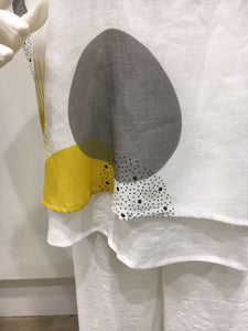 Double layered spotted top