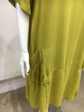 Load image into Gallery viewer, Cotton dress
