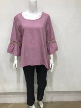 Load image into Gallery viewer, Bell sleeve top

