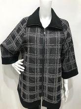 Load image into Gallery viewer, Zip up jacket
