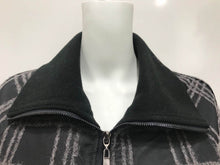 Load image into Gallery viewer, Zip up jacket
