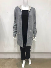 Load image into Gallery viewer, Hooded cardigan

