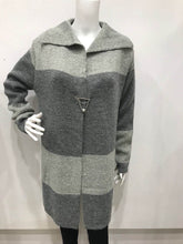 Load image into Gallery viewer, Long cardigan
