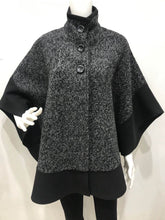 Load image into Gallery viewer, Wool poncho jacket
