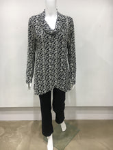 Load image into Gallery viewer, Cowl neck top
