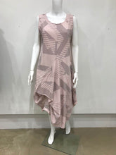 Load image into Gallery viewer, Sleeveless dress
