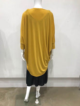 Load image into Gallery viewer, Bat wing cardigan

